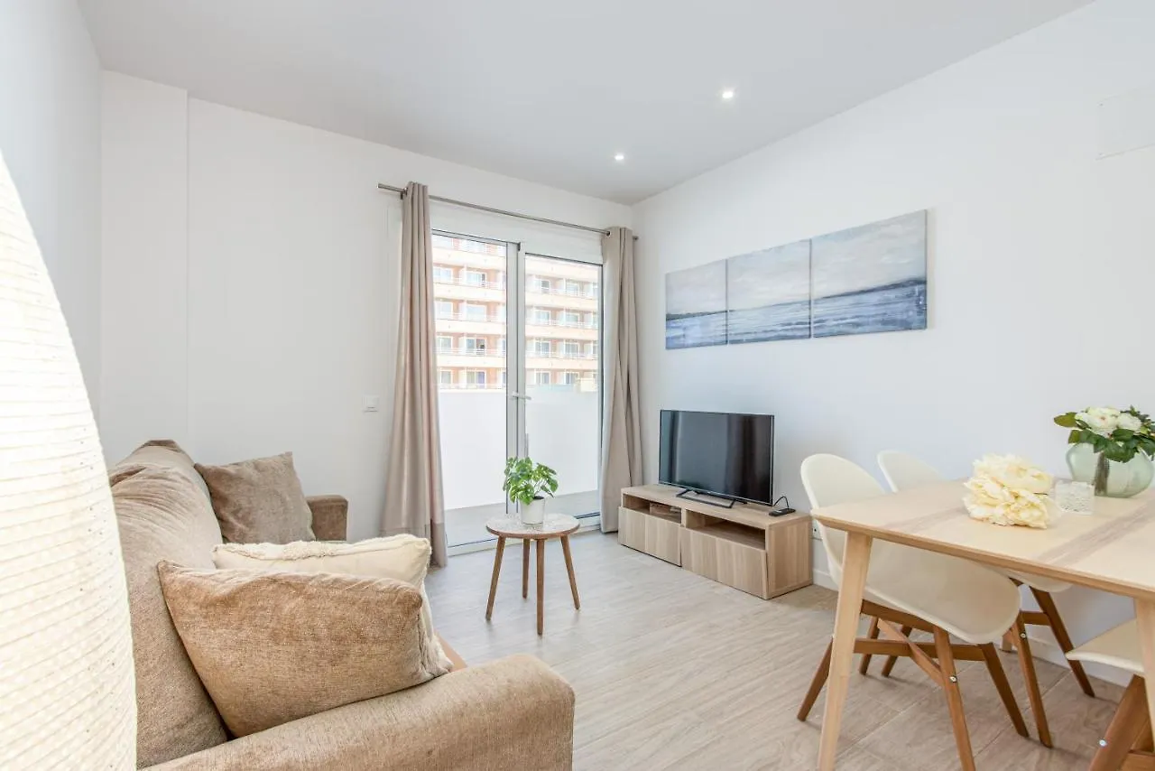 M A R I V E N T 01 Apartment Roses Spain
